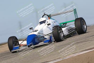 media/Oct-26-2025-CalClub SCCA (Sun) [[8ce1e69566]]/Group 3/Grapevine/